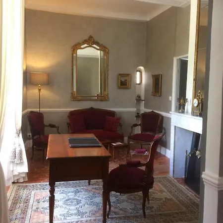Chateau De La Cazette 住宿加早餐酒店 锡斯特龙